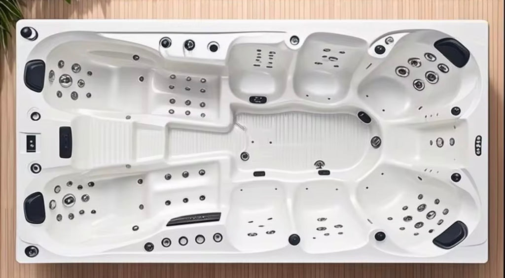 Luxury Hot Tub (XL)
